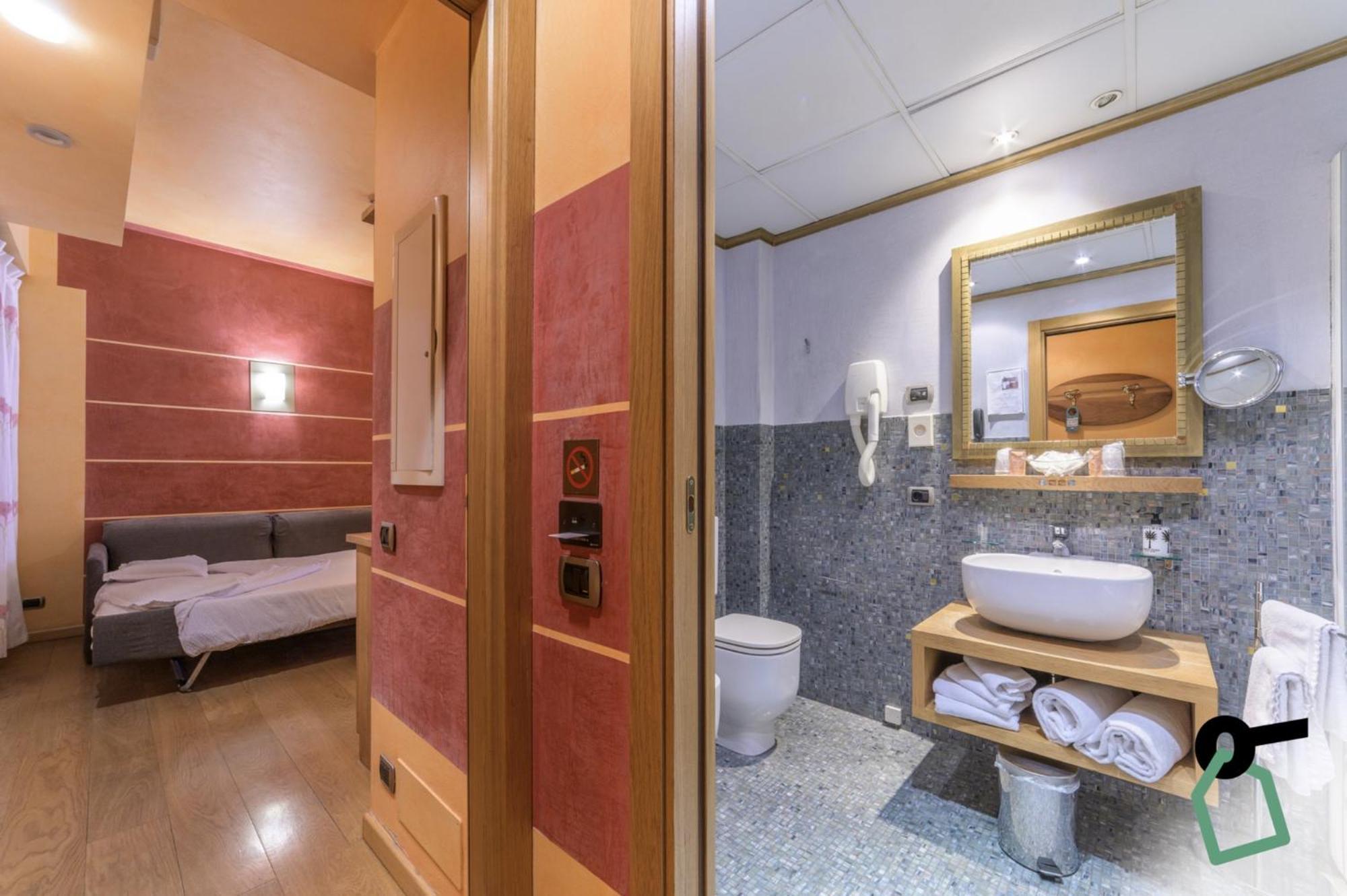 Hotiday Discovery - Residence เวโรนา ภายนอก รูปภาพ