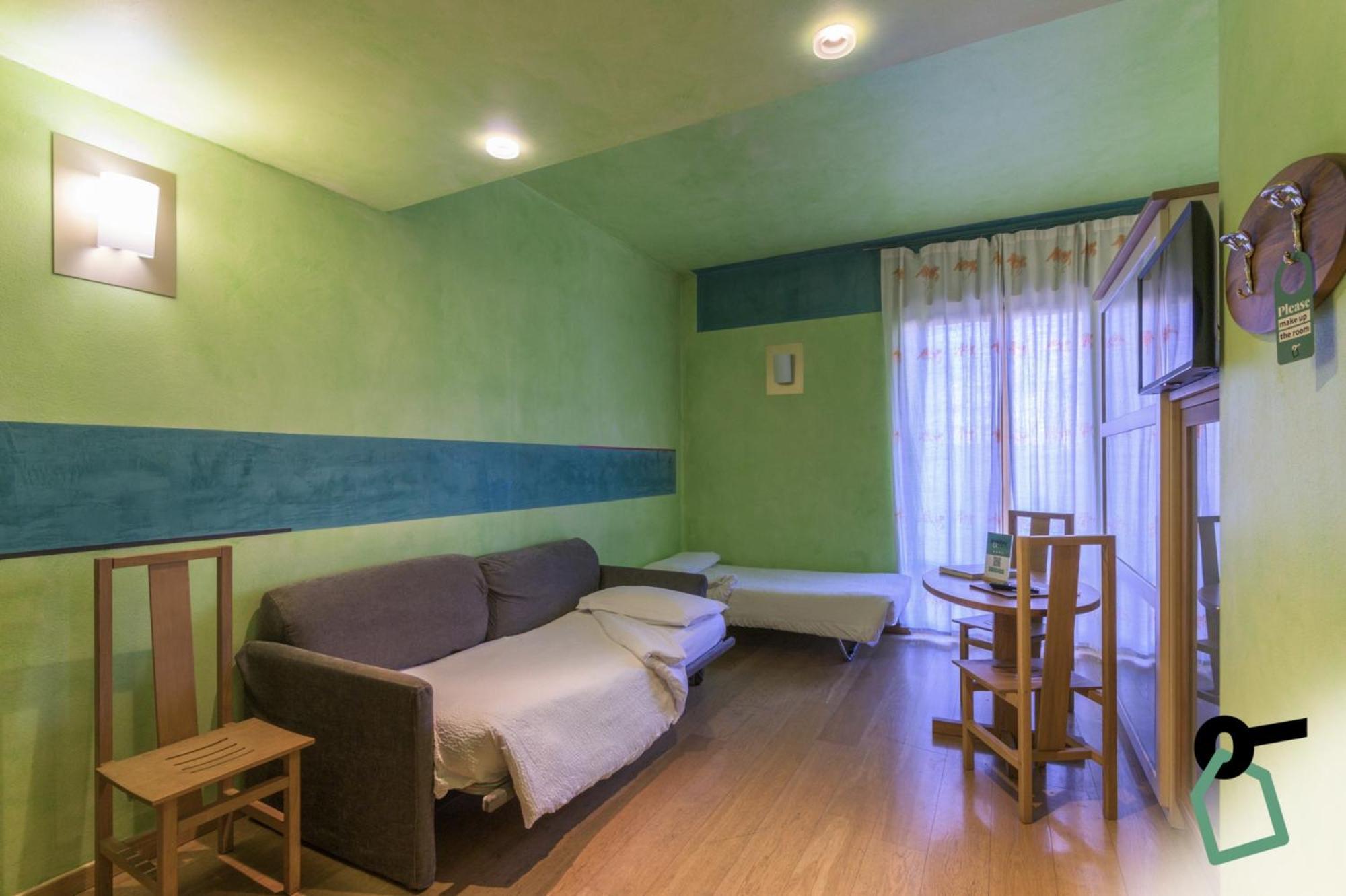Hotiday Discovery - Residence เวโรนา ภายนอก รูปภาพ