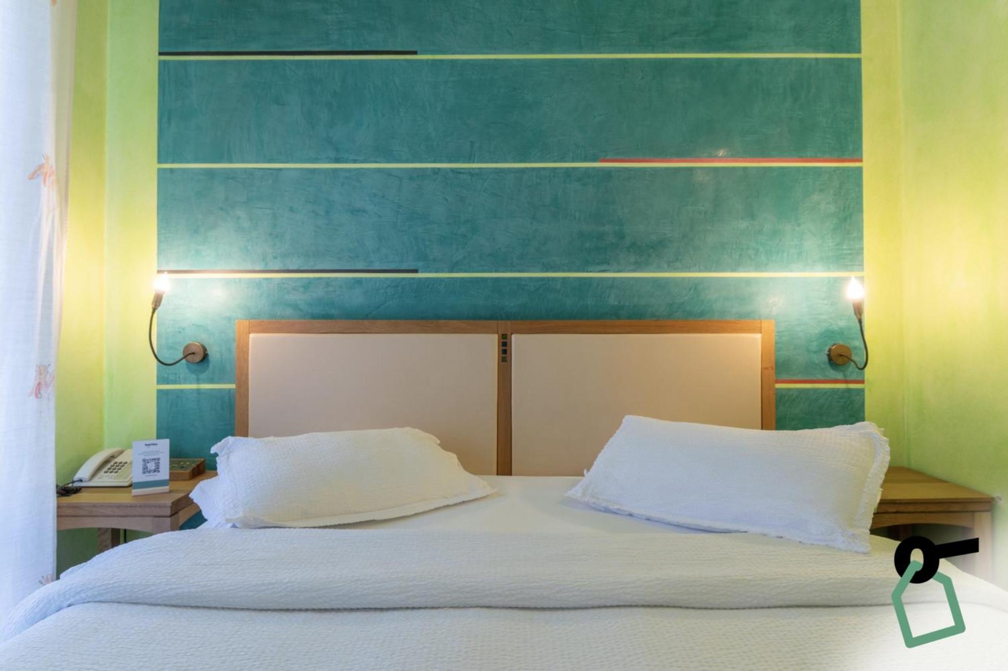 Hotiday Discovery - Residence เวโรนา ภายนอก รูปภาพ